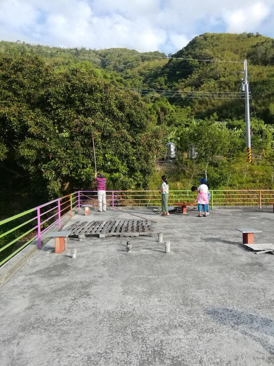 台東民宿 關山桃花心木民宿農場 Kuangsan Kültér fotó